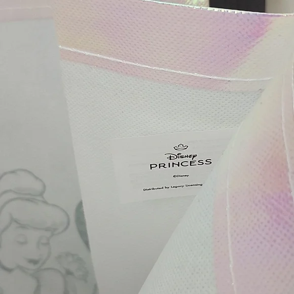 Set of Disney Princess Reusable Totes  with a Bonus Silver Tote - Picture 7 of 16